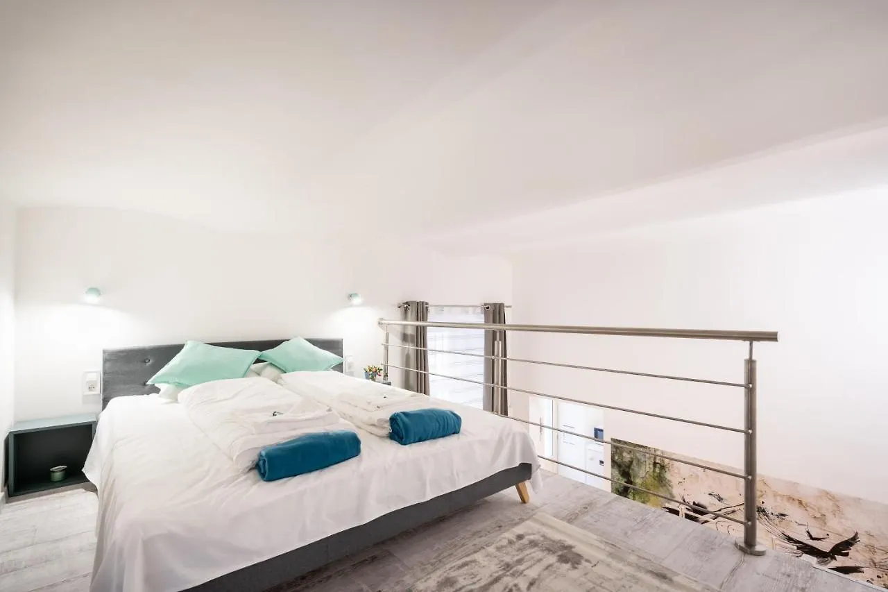 Artistic Home Apartment Budapest