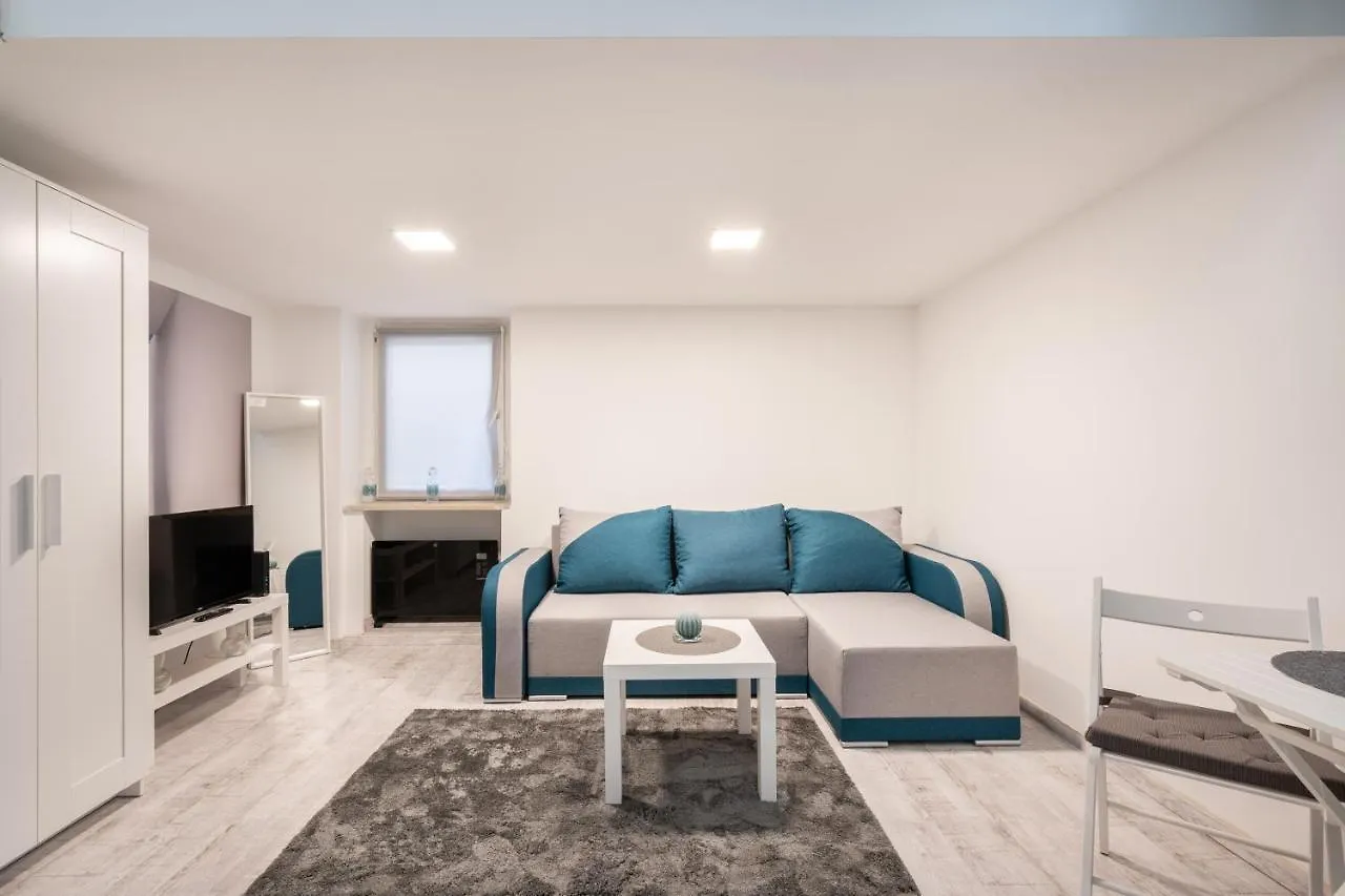 Artistic Home Apartment Budapest 0*,  Hungary